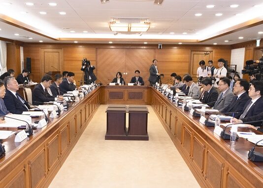 의료개혁특위, 우선 개혁과제 방향 확정…필수의료 보상 강화