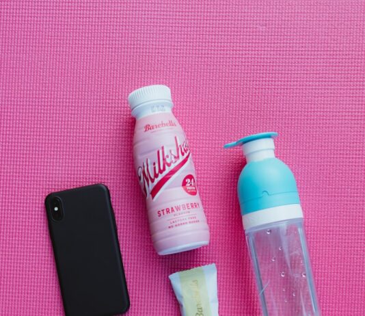 안전한 다이어트 보조제 선택 clear plastic bottle